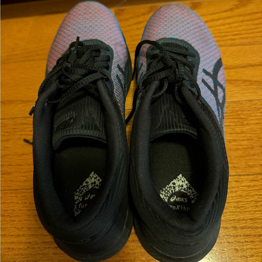 ASICS Color Changing Sneakers - Picture 6 of 6